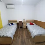 Nora\'S Tirana Apartment