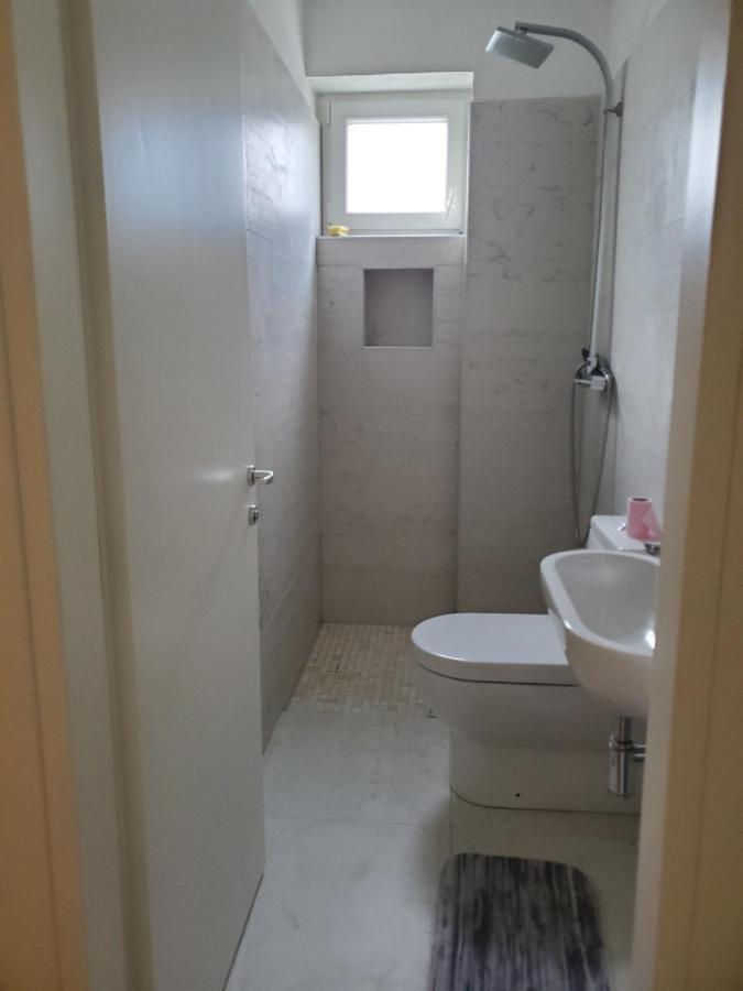 Apartament Nora's *